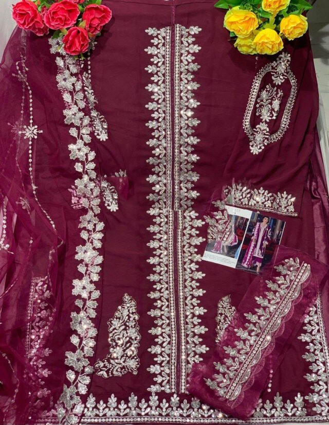 Pakistani Suits Wholesale Delhi