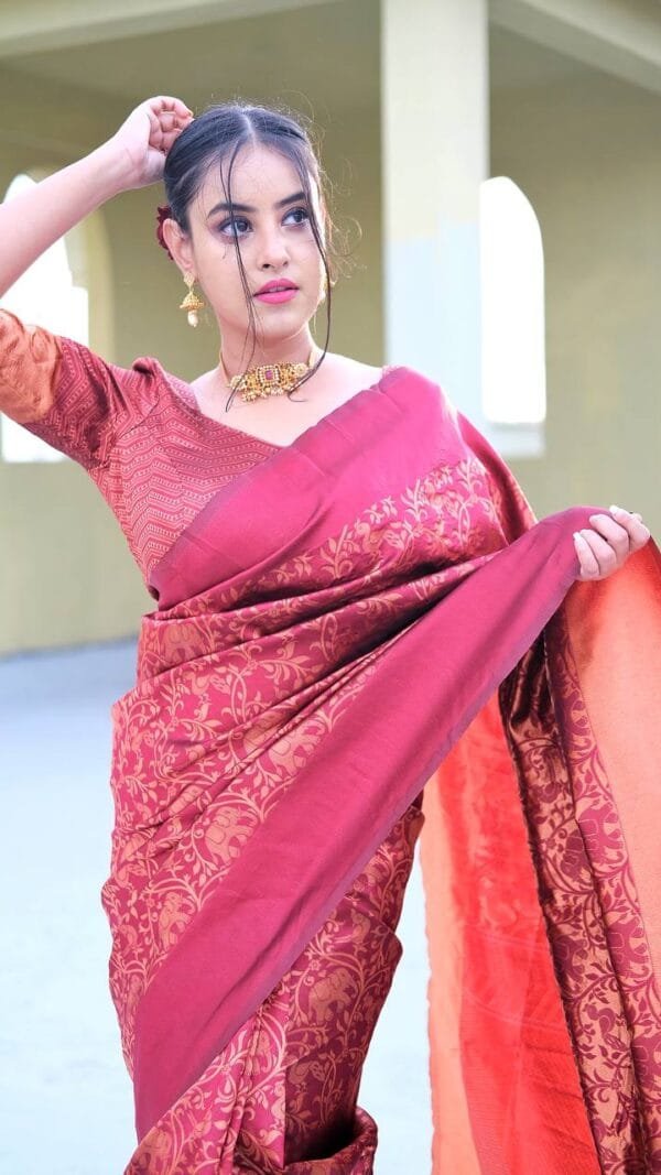 Saree In Online India - Designer Sarees Rs 500 to 1000