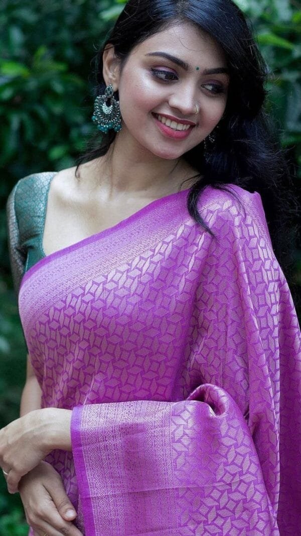 Saree Online Best Website - Designer Sarees Rs 500 to 1000