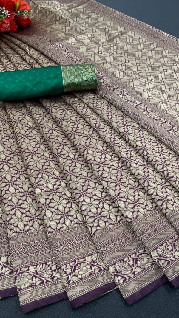 Saree Online Boutique - Designer Sarees Rs 500 to 1000