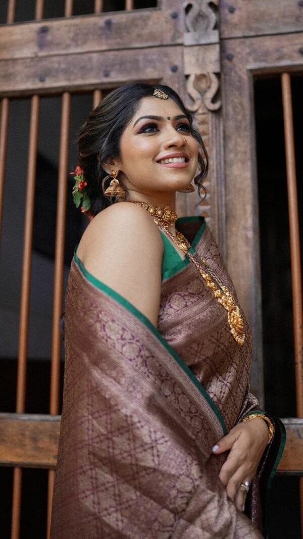 Saree Online Boutique - Designer Sarees Rs 500 to 1000