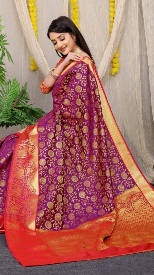 Saree Online Buy - Designer Sarees Rs 500 to 1000
