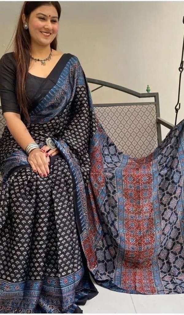 Saree Online Shopping India - Designer Sarees Rs 500 to 1000