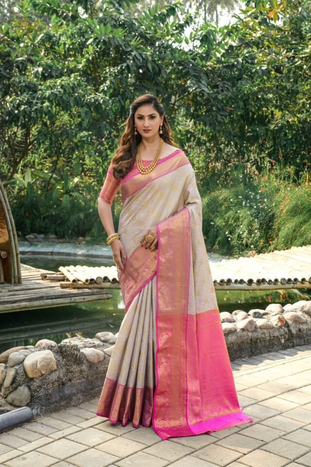 Saree Online Shopping Kerala - Designer Sarees Rs 500 to 1000