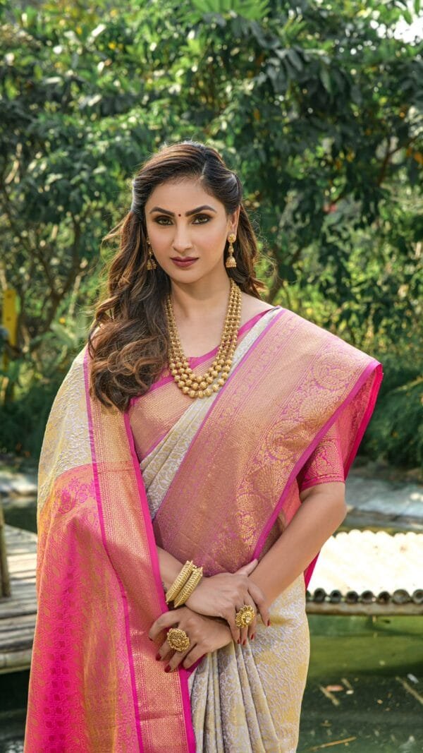 Saree Online Shopping Kerala - Designer Sarees Rs 500 to 1000