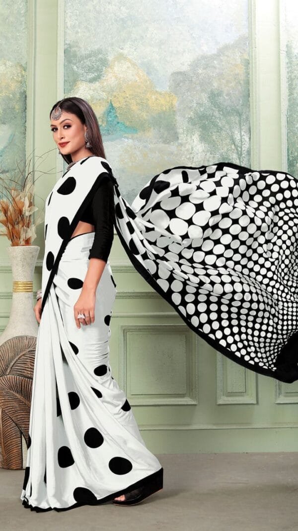 Saree Online Shopping Surat - Designer Sarees Rs 500 to 1000