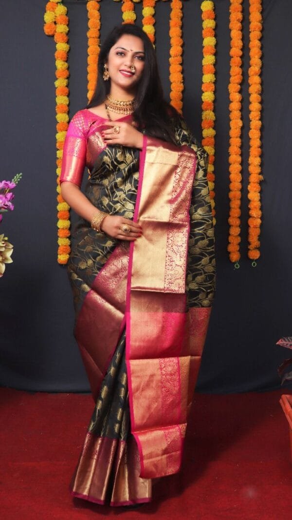 Saree Online With Price - Designer Sarees Rs 500 to 1000