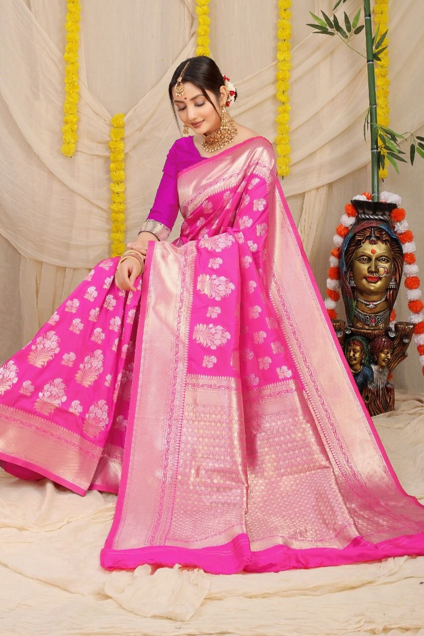 Fituri Soft Lichi Silk Saree with Beautiful Weaving Rich Pallu with Ja –  gsmiles | Casual saree, Soft silk sarees, Saree