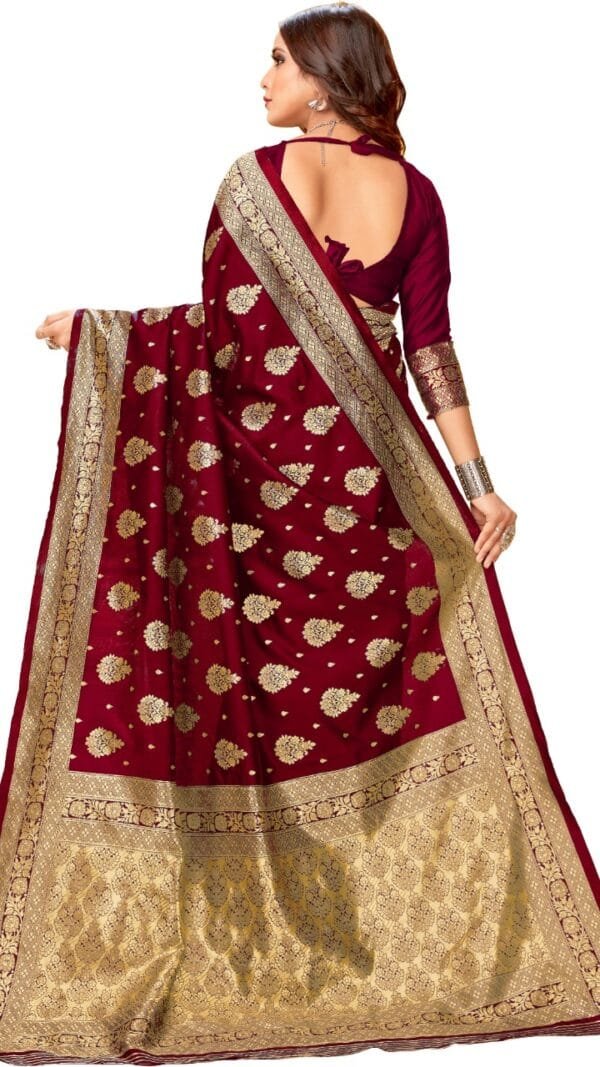 साड़ी डिजाइन - Designer Sarees Rs 500 to 1000