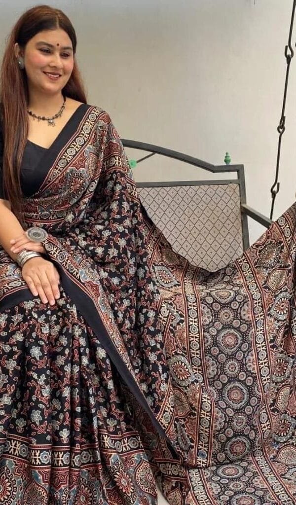 साड़ी फोटो - Designer Sarees Rs 500 to 1000