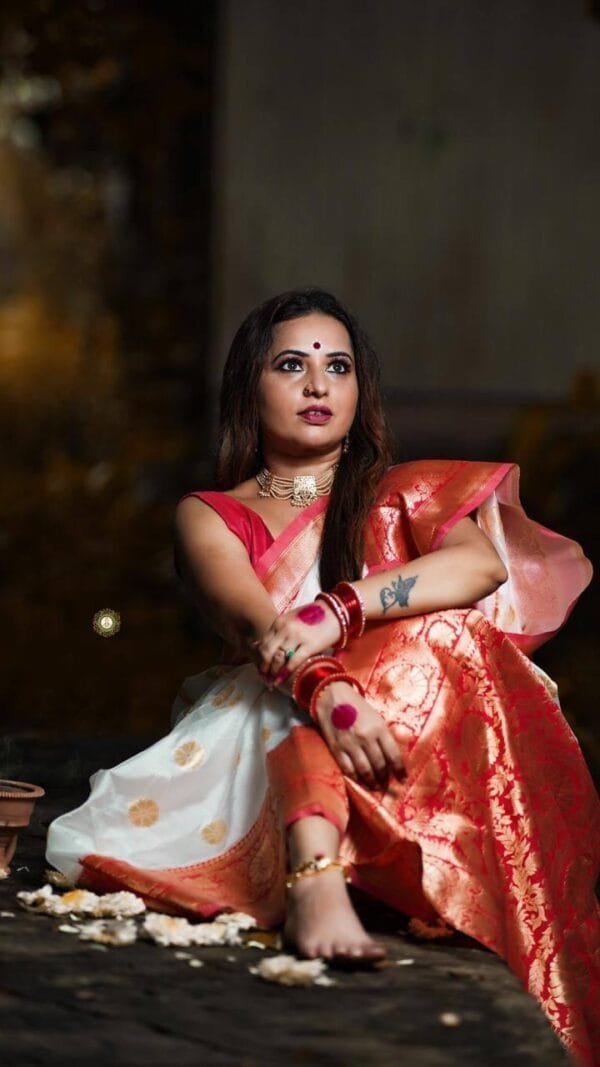 साड़ी सेल - Designer Sarees Rs 500 to 1000