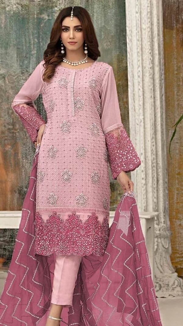 Buy Pakistani Suits Online - Pakistani Suits