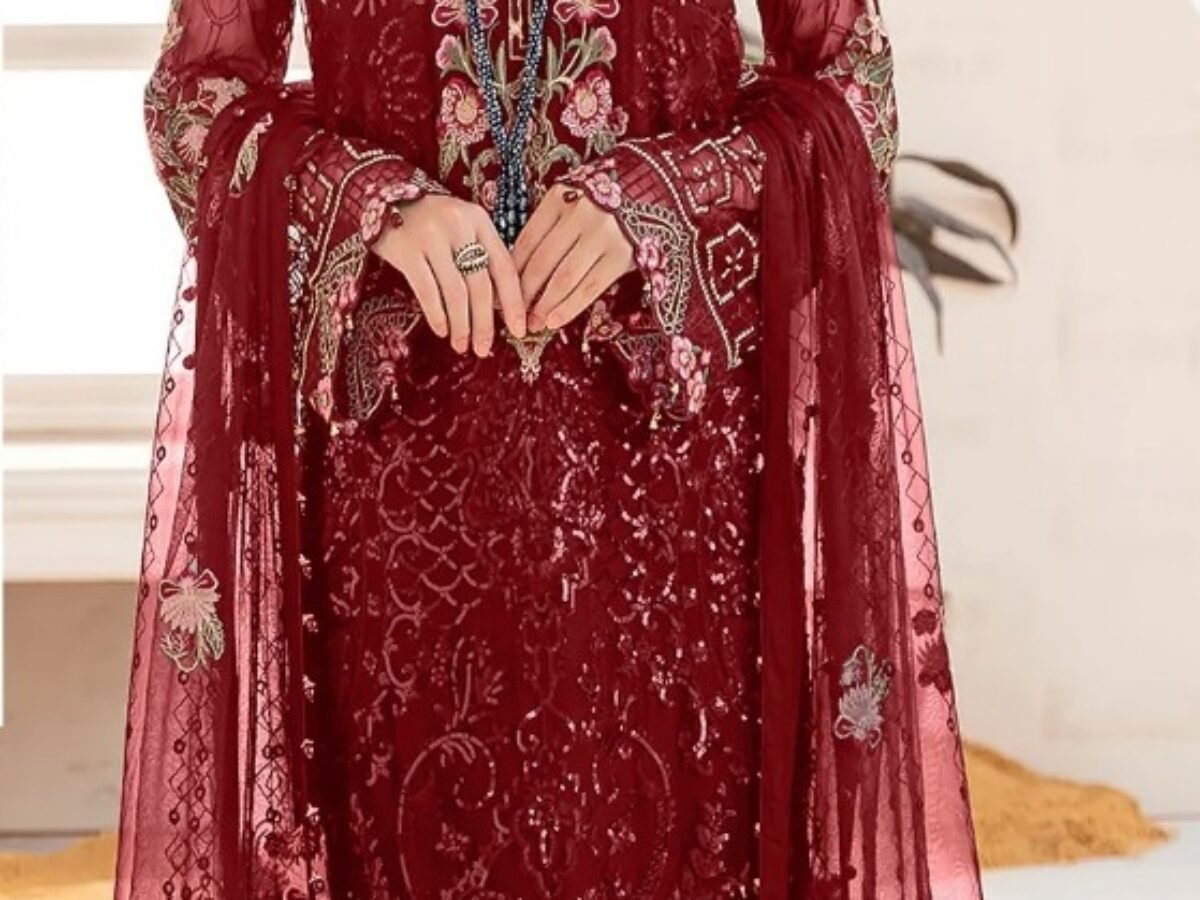 white christmas dresses Lilac 3 Piece Pure Mul Cotton Lace A Line Pakistani Suit Set For Women –  Label Madhuri Thakkar main image 1