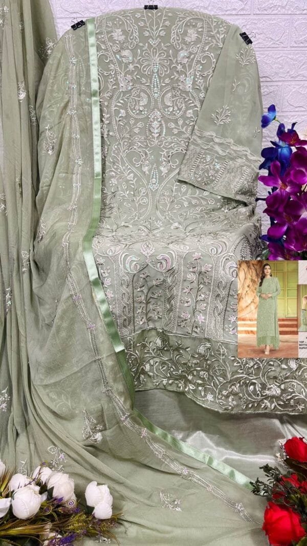 Original Pakistani Suits Wholesale India - Pakistani Suits