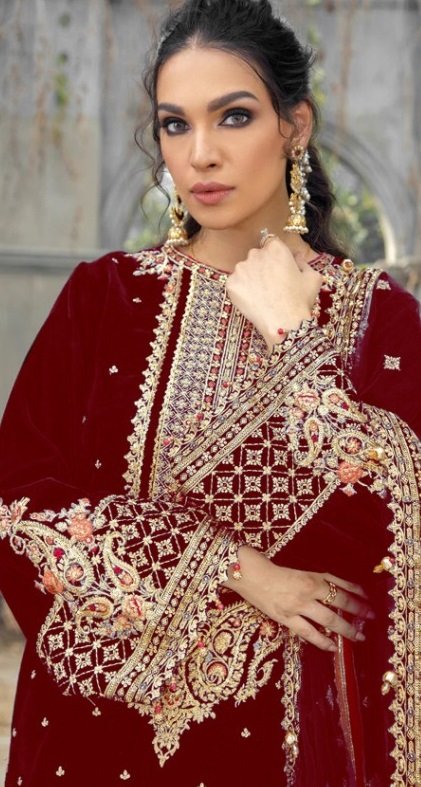 Pakistani Dress Women - Pakistani Suits Online - SareesWala.com