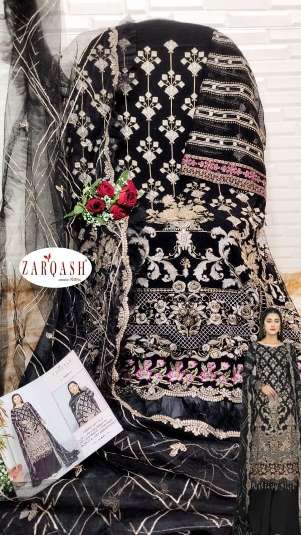 Pakistani Suits Buy Online - Pakistani Suits