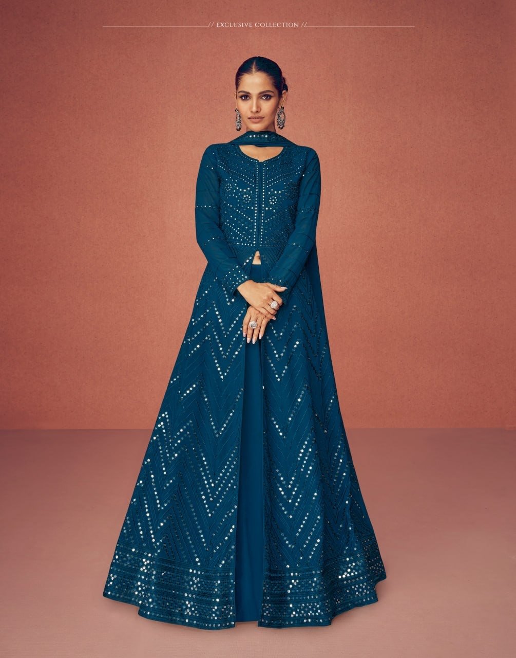 Beautiful Designer Anarkali Suit On Heavy Faux Georgette fabric  inner and  Koti  Prititrendz