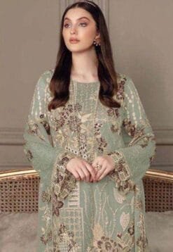 Pakistani Suits For Sale - Pakistani Suits