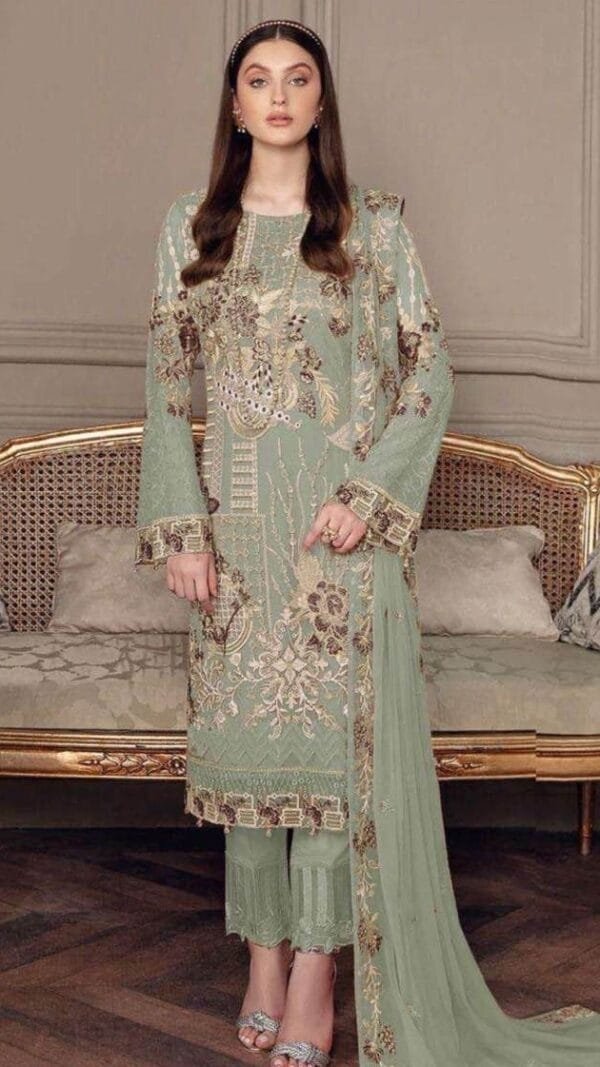 Pakistani Suits For Sale - Pakistani Suits