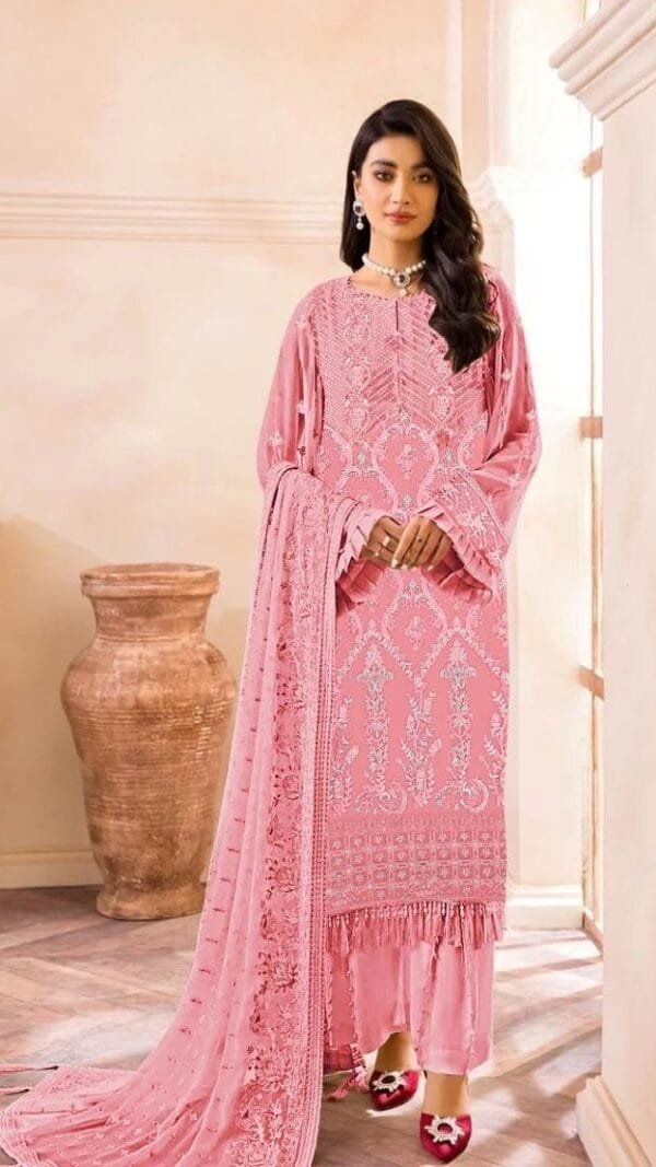 Pakistani Suits Lucknow - Pakistani Suits