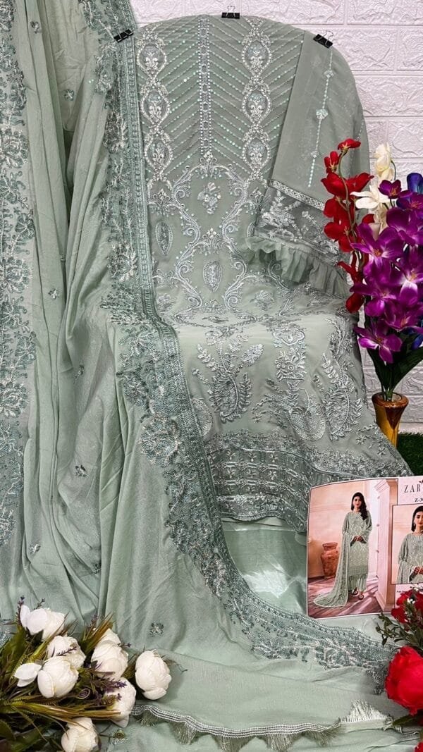 Pakistani Suits Mumbai - Pakistani Suits