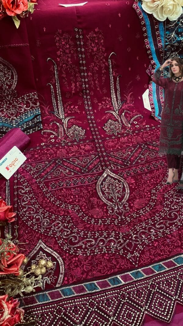 Pakistani Suits Wholesalers In Chandni Chowk - Pakistani Suits