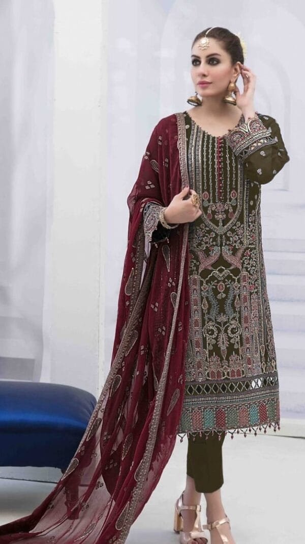 Pakistani Suits Wholesalers In Delhi - Pakistani Suits