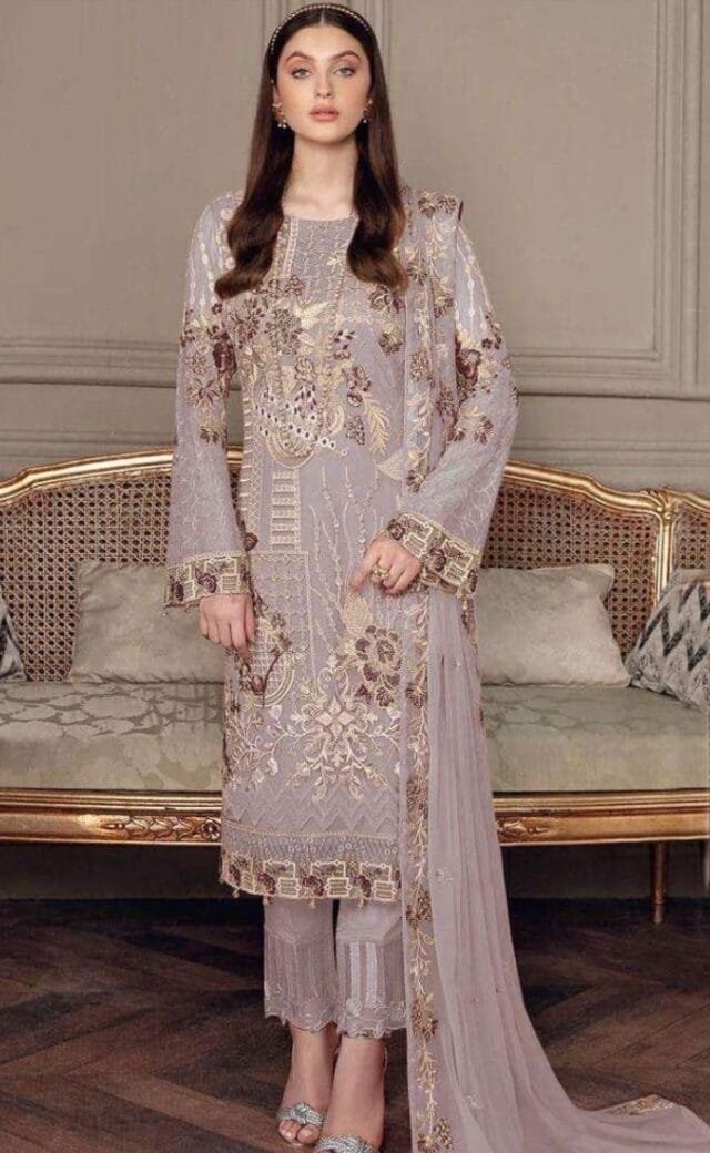 Sale On Pakistani Suits - Pakistani Suits