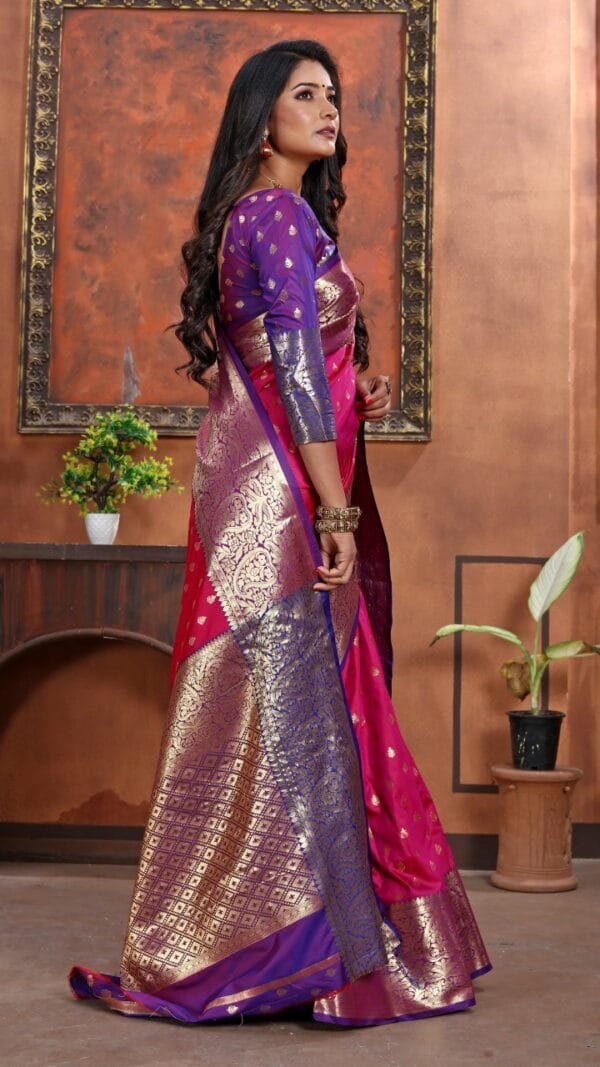 Saree Online Order - Designer Sarees Rs 500 to 1000