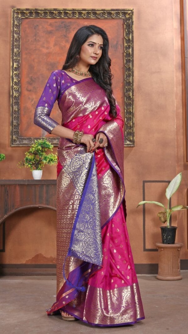 Saree Online Website - Designer Sarees Rs 500 to 1000