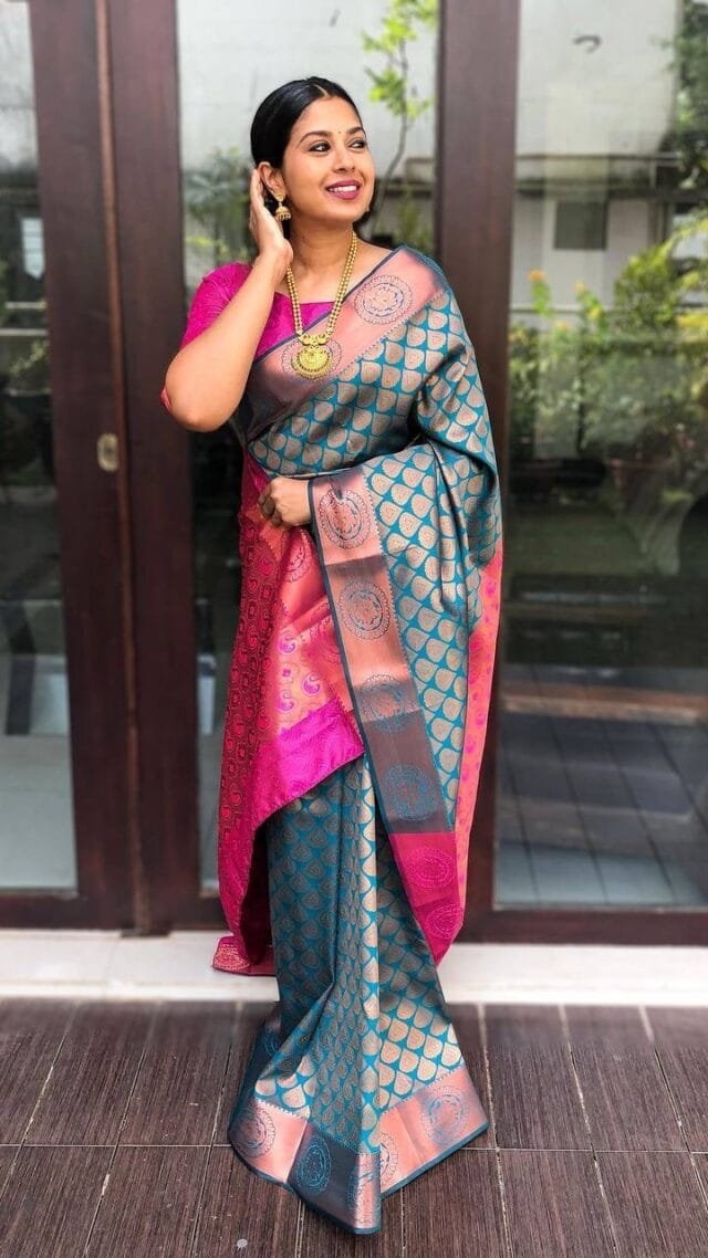 Saree With Blouse Online Shopping - Designer Sarees Rs 500 to 1000