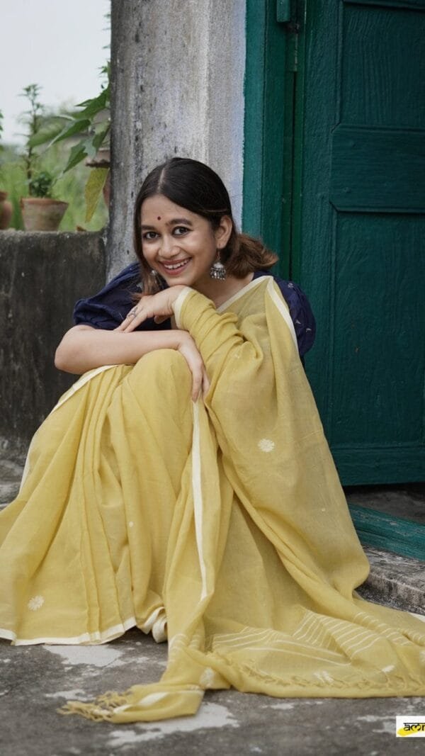 Indian Saree Dry Cleaners Near Me - Designer Sarees Rs 500 to 1000 -