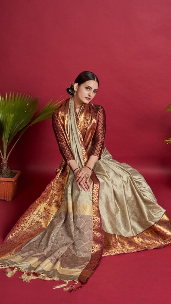 Kanjivaram Silk Saree - Designer Sarees Rs 500 to 1000 -