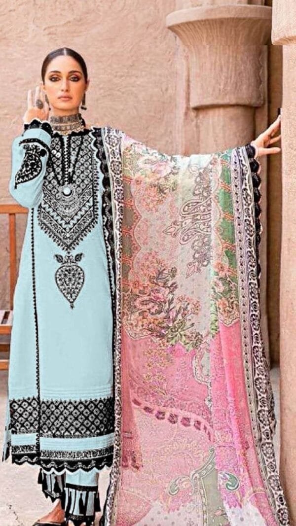 Design Of Pakistani Suits - Pakistani Suits Online