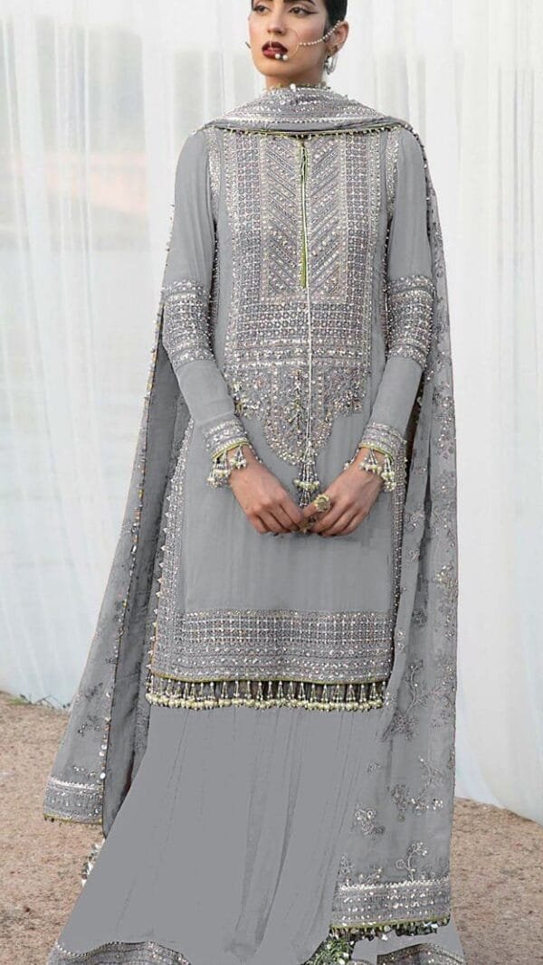 Designers Pakistani Suits - Pakistani Suits Online