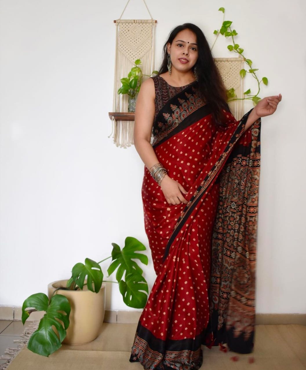 Kora Silk Banarasi Saree - Designer Sarees Rs 500 to 1000 - SareesWala.com