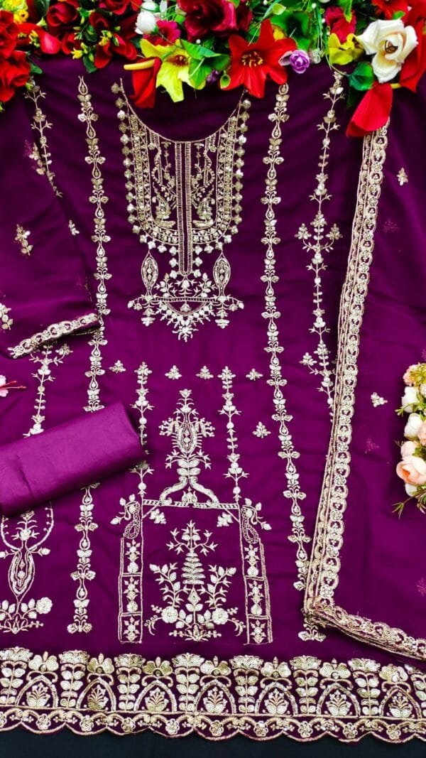 Online Pakistani Suits - Pakistani Suits Online