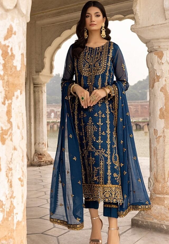 Pakistani Dress For Mehndi - Pakistani Suits Online