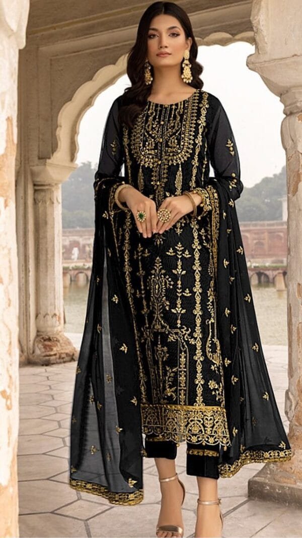 Pakistani Dress Online - Pakistani Suits Online