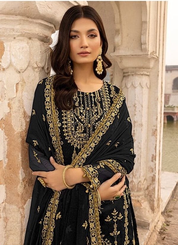 Pakistani Dress Online - Pakistani Suits Online