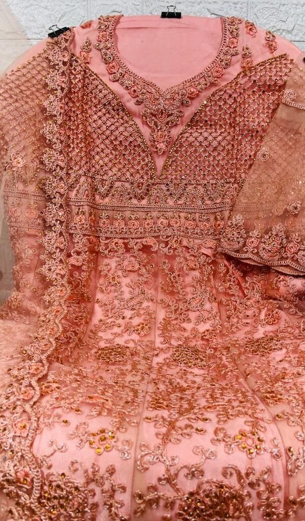 Pakistani Suits In Dubai Wholesale