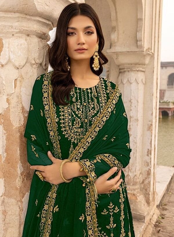 Pakistani Suits Online - Pakistani Suits Online