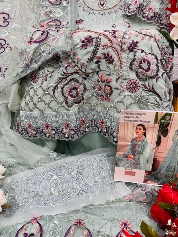 Wholesale Pakistani Suits In Sharjah