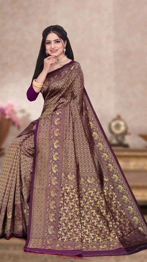 Wholesale Saree Online - Designer Sarees Rs 500 to 1000 -