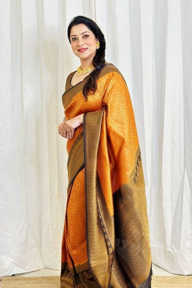 Banarasi Silk Saree Online - Designer Sarees Rs 500 to 1000 -