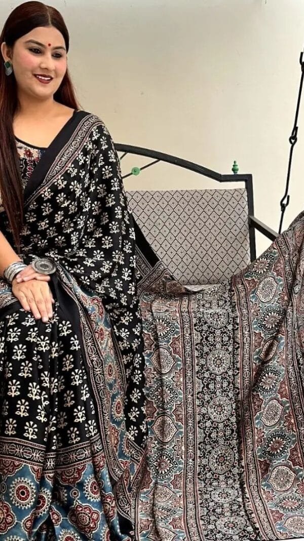 Best Banarasi Saree Online - Designer Sarees Rs 500 to 1000 -