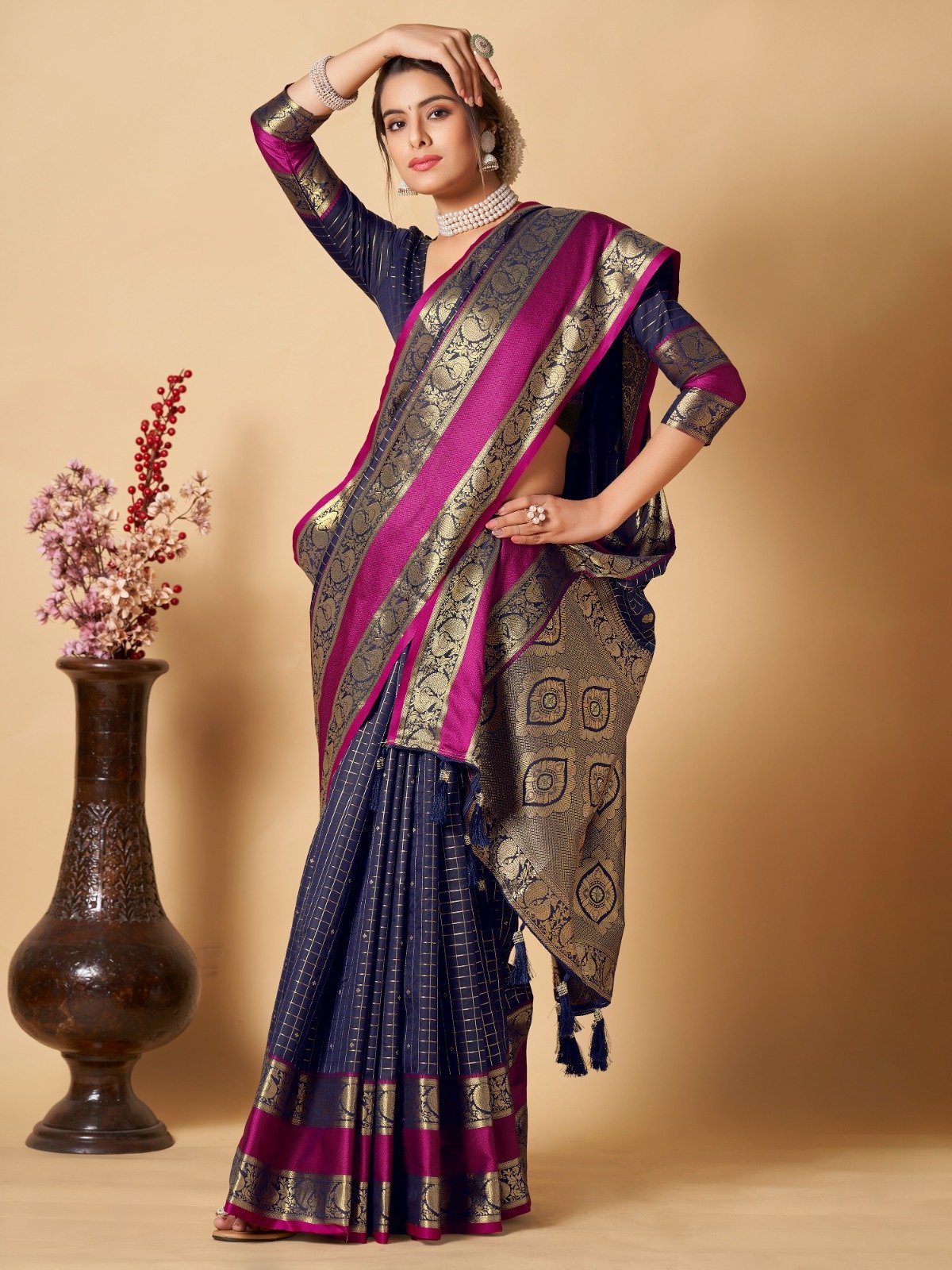 Buy PISARA Women Chanderi Silk Cotton Saree With Blouse Piece,Blue Sari at  Amazon.in