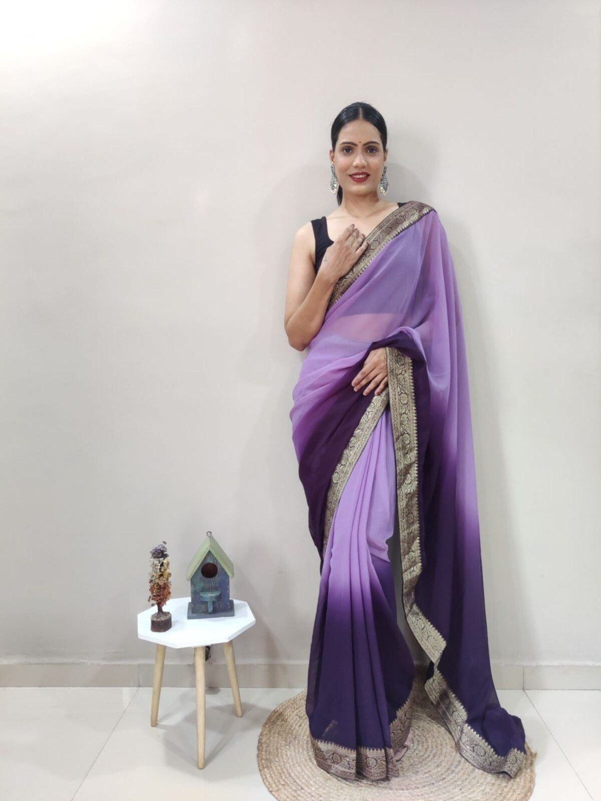 Tiabhuva Saree Silhouette - Designer Sarees Rs 500 to 1000