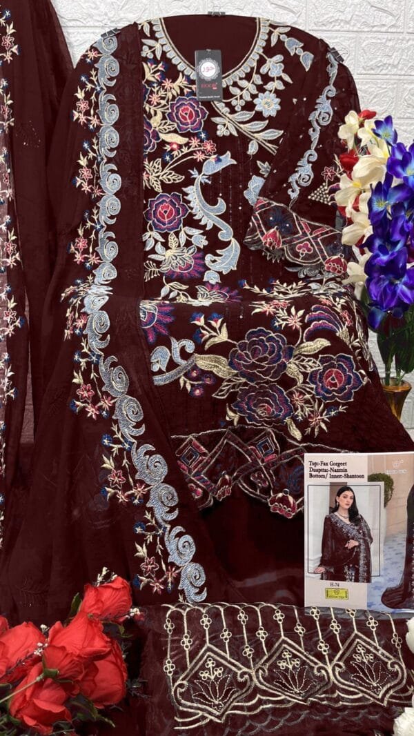 Pakistani Suits Online In India - Pakistani Suits Online