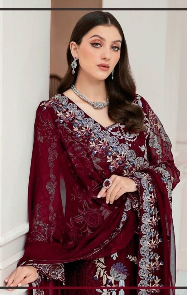 Pakistani Suits Online In India - Pakistani Suits Online